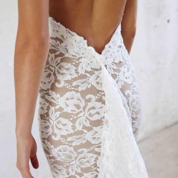 COPY - Grace Loves Lace Alexandra gown - Picture 6 of 14